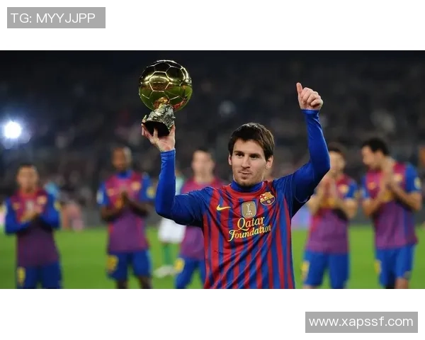 足球明星与他们的经典瞬间照片分享与回顾