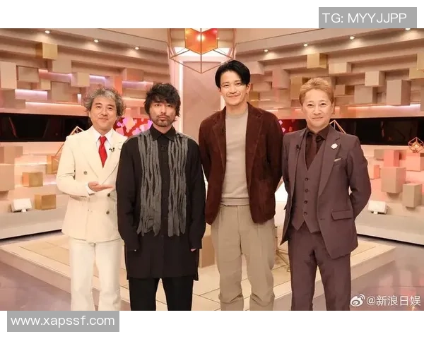 足球明星长袖T恤热销中展现你的球迷风采与个性魅力